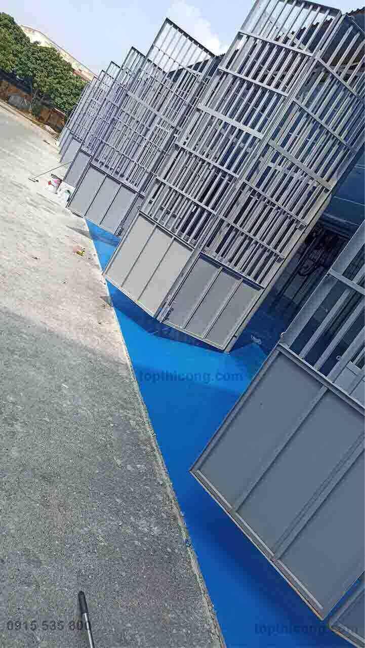 Bảo vệ sàn khỏi bị bào mòn công nhân đi lại hoặc xe ô tô
