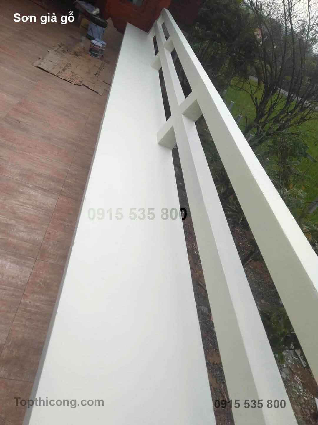 Sơn lót trước khi sơn giả gỗ trên bê tông