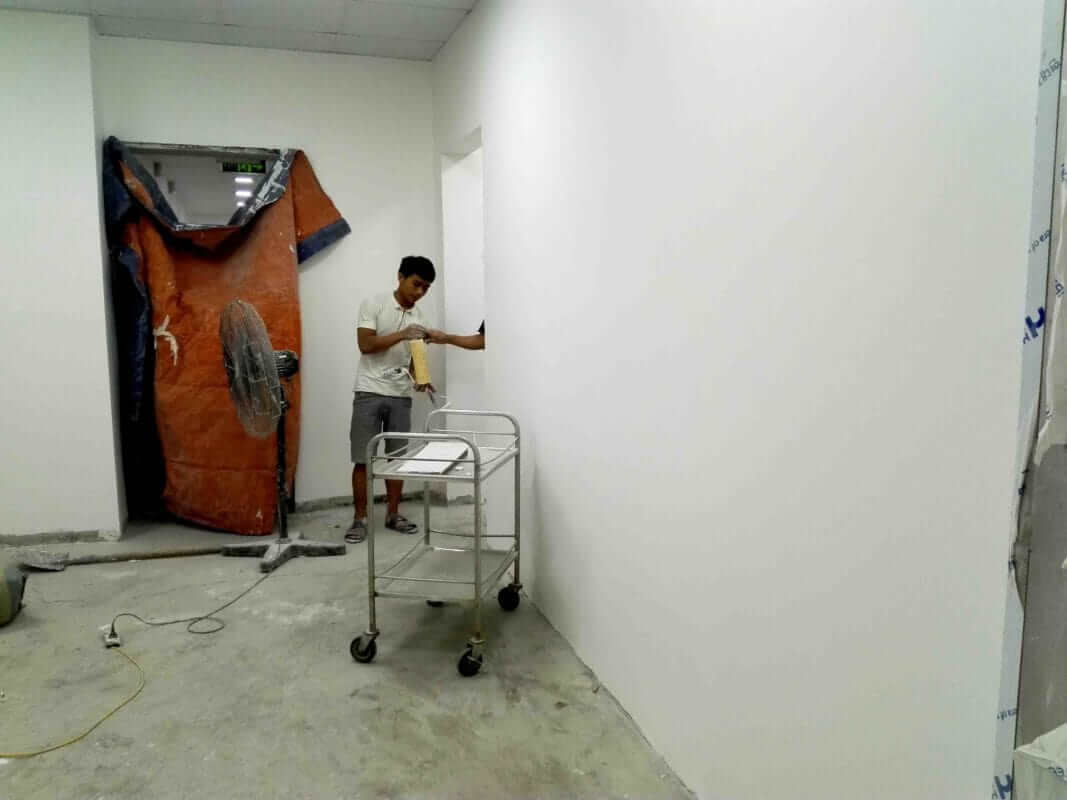 Dịch vụ thi công sơn cho bệnh viện nhà máy dược uy tín - giá rẻ