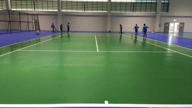 Nếu có ý định sử dụng sàn epoxy, thi công sơn epoxy sân thể thao cầu lông Nếu có ý định sử dụng sàn epoxy, thi công sơn epoxy sân thể thao cầu lông