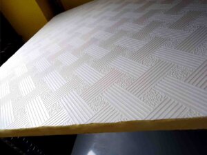 trần thạch cao thả tấm 600x600 bao nhiêu tiền