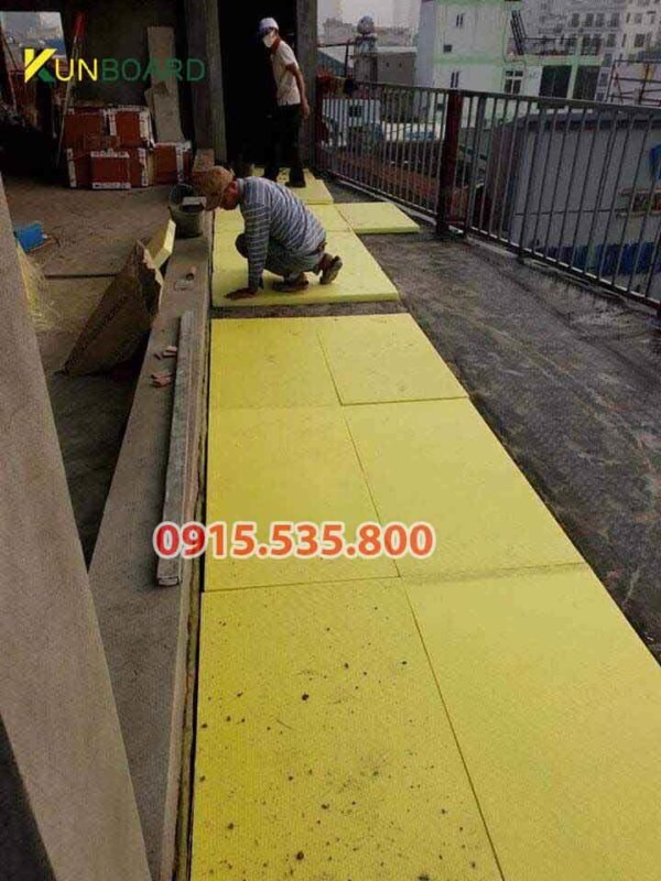 Xốp Cách Nhiệt XPS Xốp Chống Nóng Xốp Cách Nhiệt XPS, Xốp Chống Nóng, Tấm Xốp XPS Xốp cách nhiệt XPS đẹp lại hiệu quả rõ rệt trong việc tiết kiệm năng lượng cho môi trường sinh hoạt và sản xuất. Vật liệu này từ lâu được xem là vật liệu có tính
