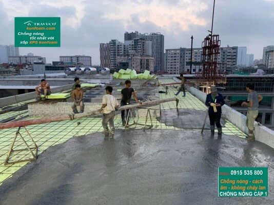 Lớp sàn mái được trải xốp XPS kunfoam chống nóng