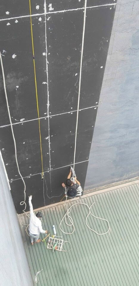 Tấm trần vách GACHMAT - Tấm vật liệu cách nhiệt PUR 10 Thi công chống nóng nhà xây hướng Tây