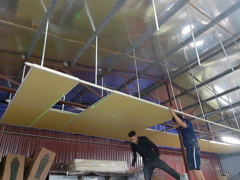 Thi công hoàn thiện ốp vách chống nắng chống nóng xốp xps vách tường trần mái