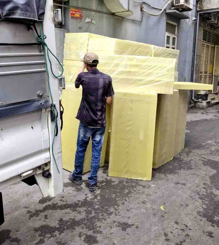 chi tiết giao hàng mua xốp cách nhiệt xps tới công trình chi tiết giao hàng mua xốp cách nhiệt xps tới công trình
