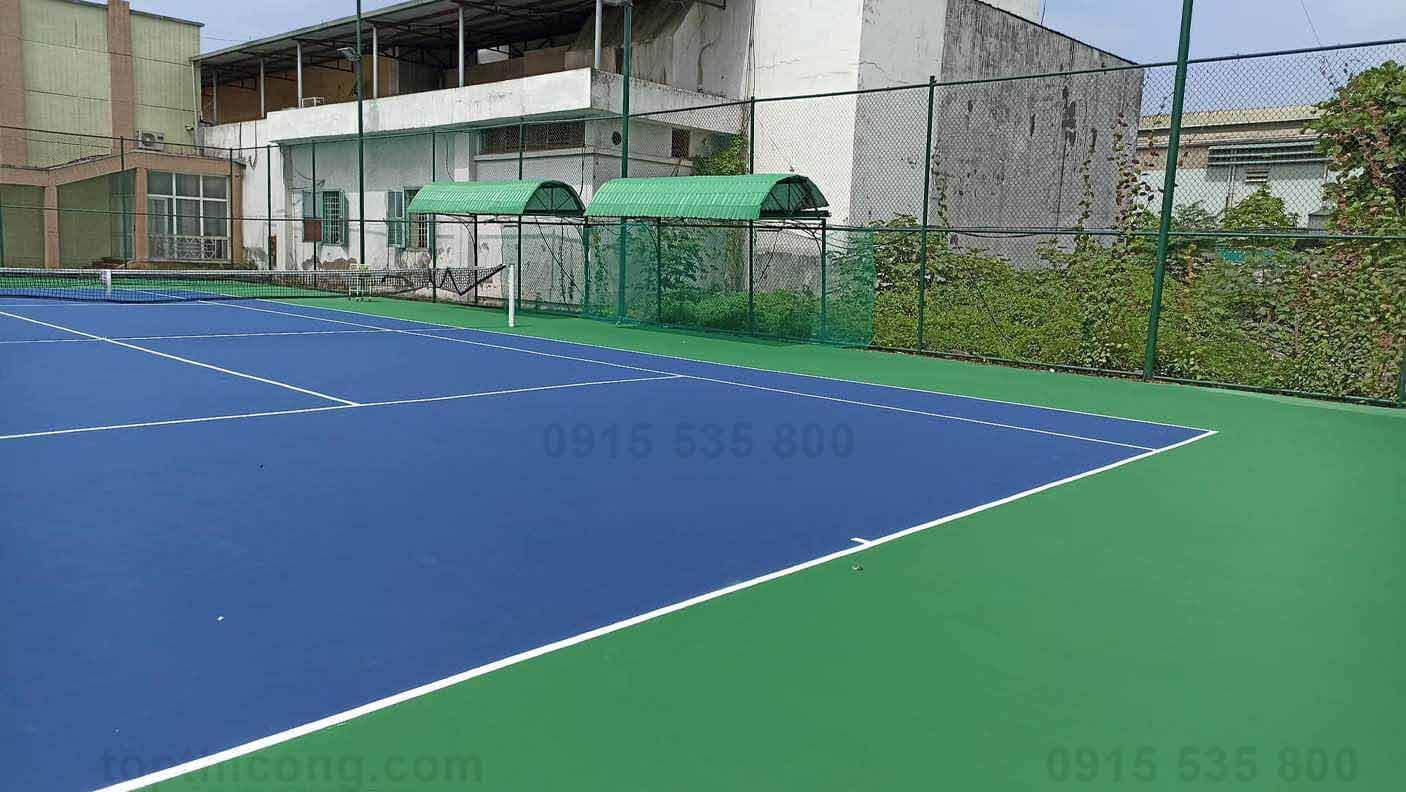 Báo giá thi công sơn sân thể thao chất lượng đàn hồi