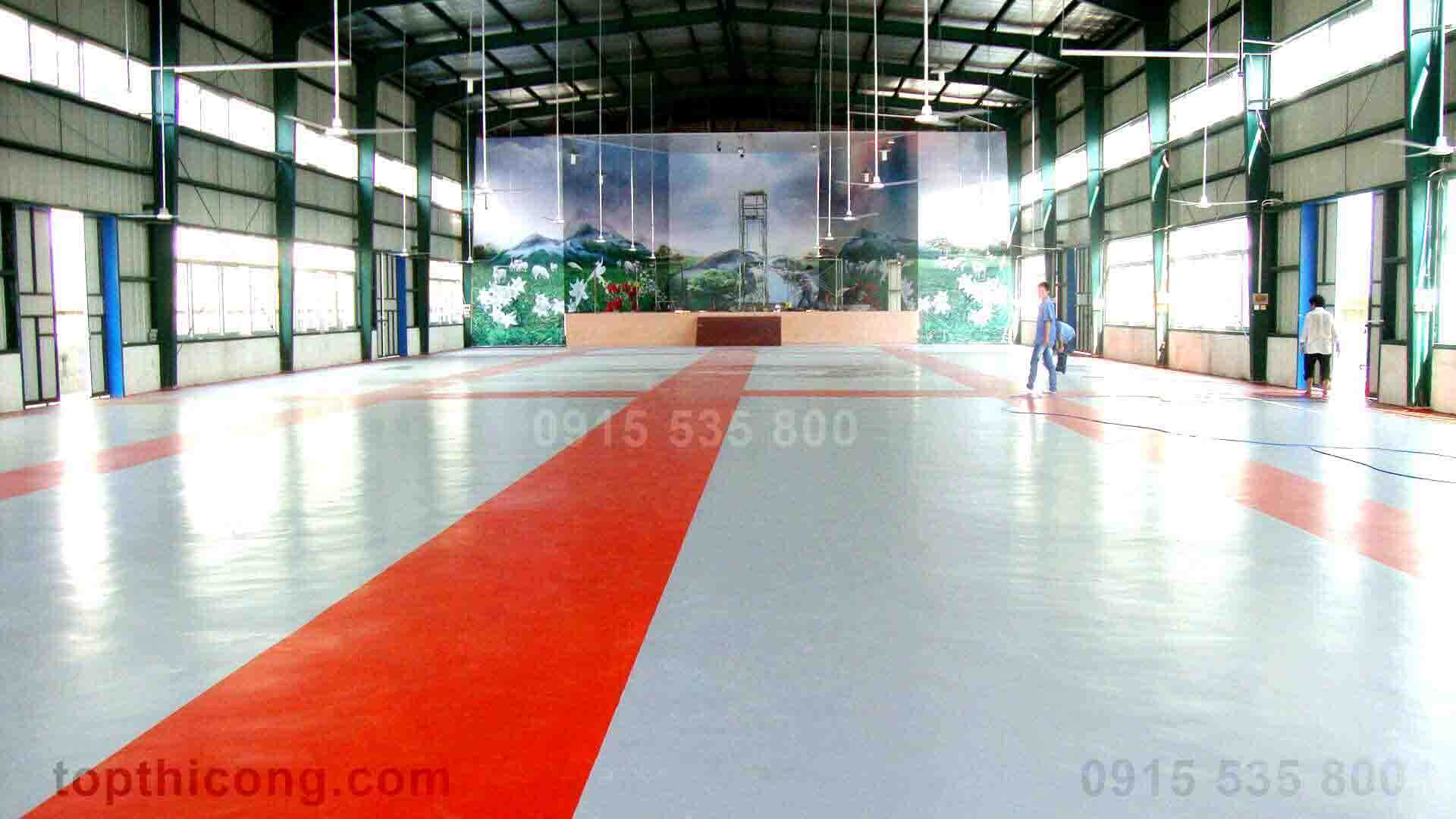 Sơn epoxy là gì? Tại sao là giải pháp tối ưu cho sàn nhà xưởng