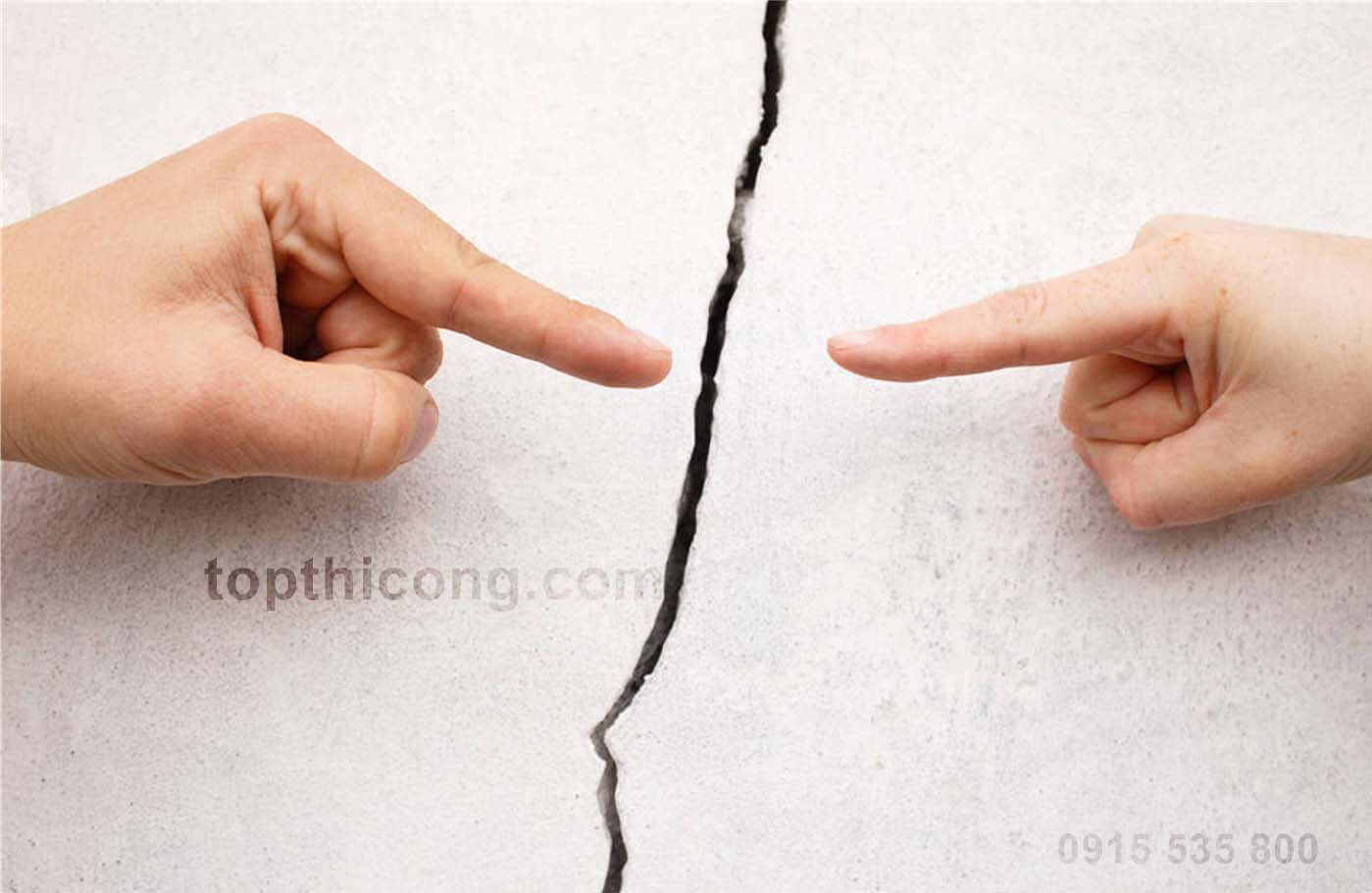 Xác định loại vết nứt tường