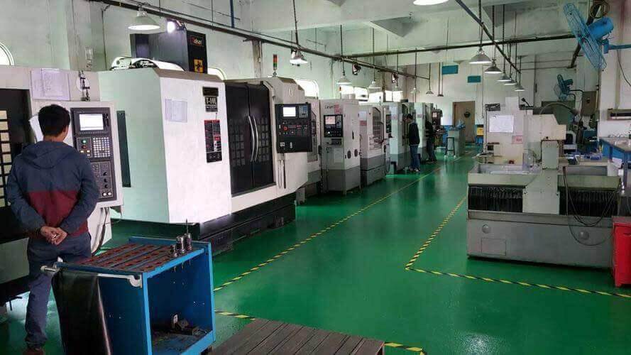 Tại sao về thi công sơn sàn epoxy đáp ứng nhu cầu của các nhà sản xuất thiết bị điện tử