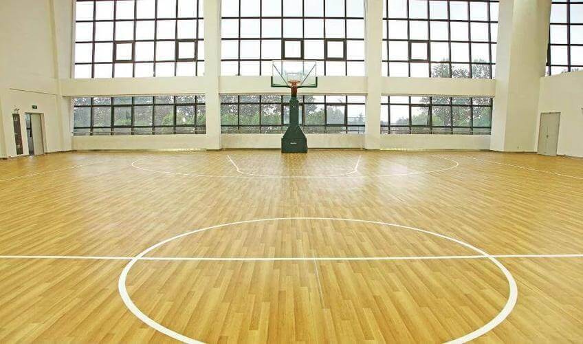 Sàn sân bóng rổ bằng gỗ