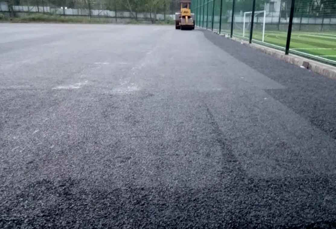 Trải thảm bê tông nhựa nóng asphalt sân pickleball, tennis, bóng rổ Trải thảm bê tông nhựa nóng asphalt sân pickleball, tennis, bóng rổ