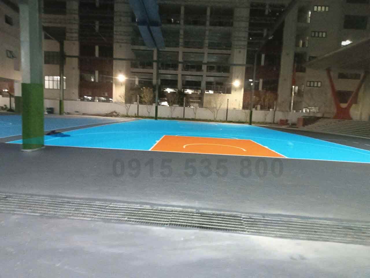 Phương pháp phủ bề mặt thi công sân bóng rổ sân thể dục xi măng thể thao học đường